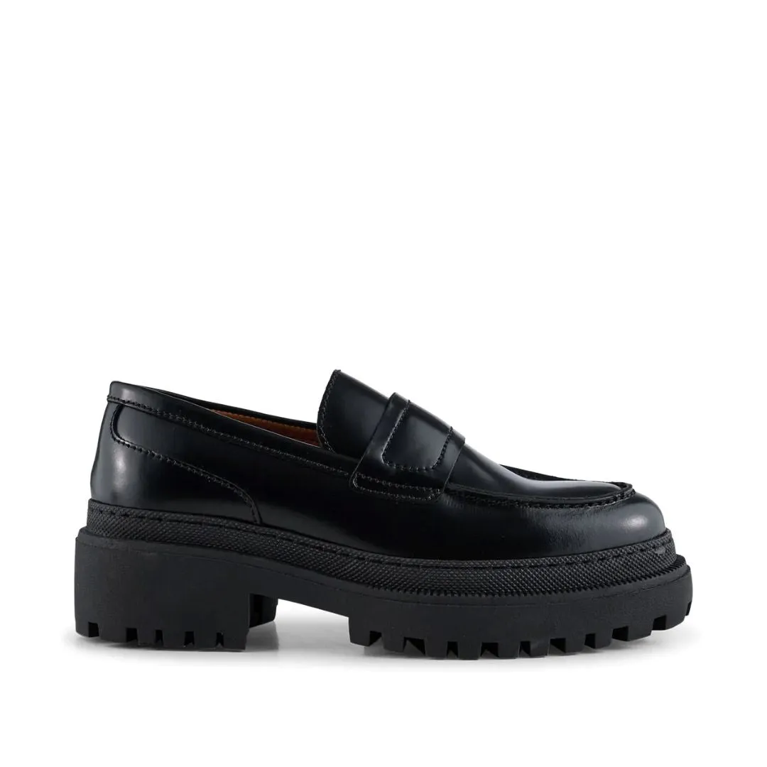 Iona Leather Loafer (Black Polido High Shine)