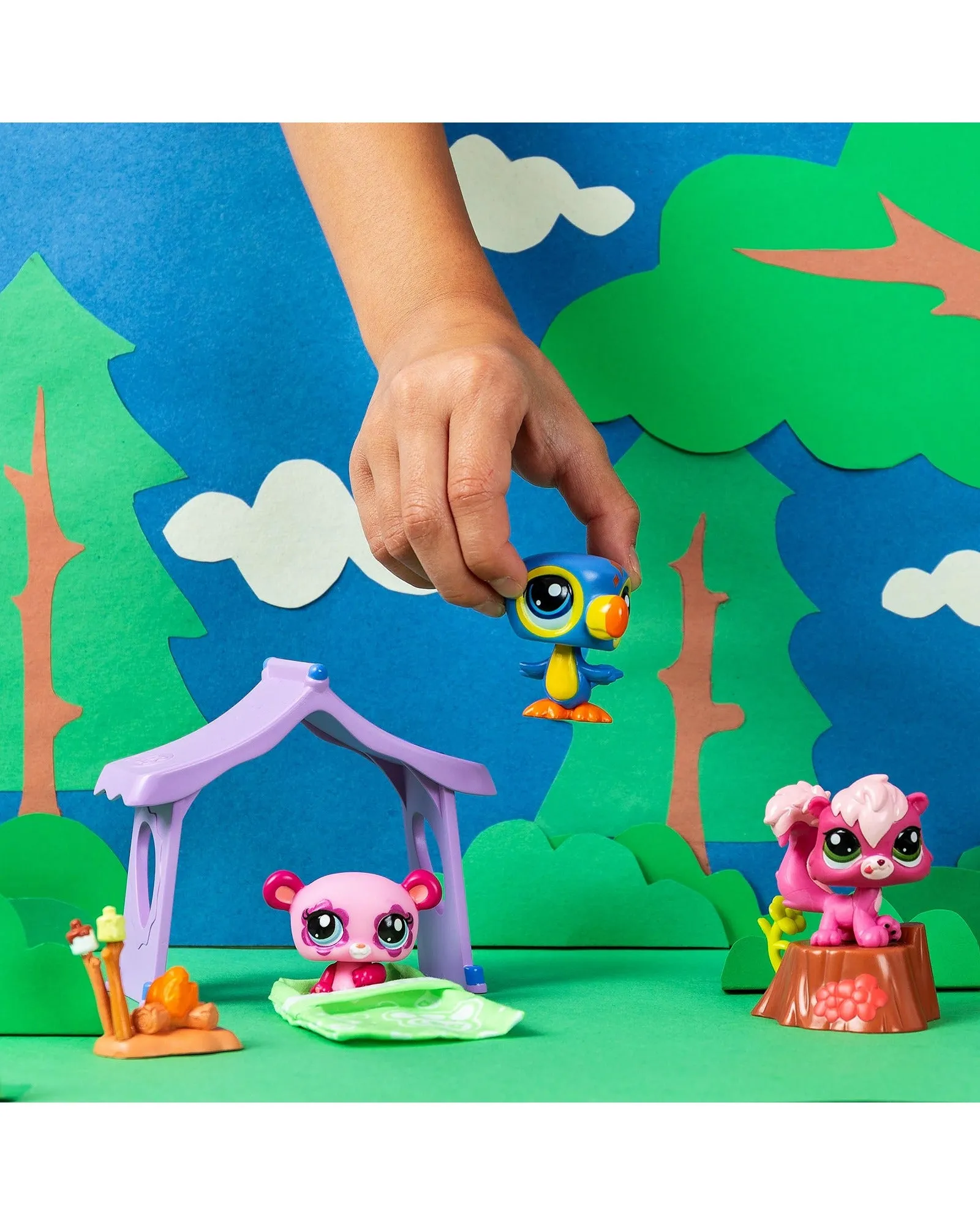 Littlest Pet Shop Camping Play Pack S2