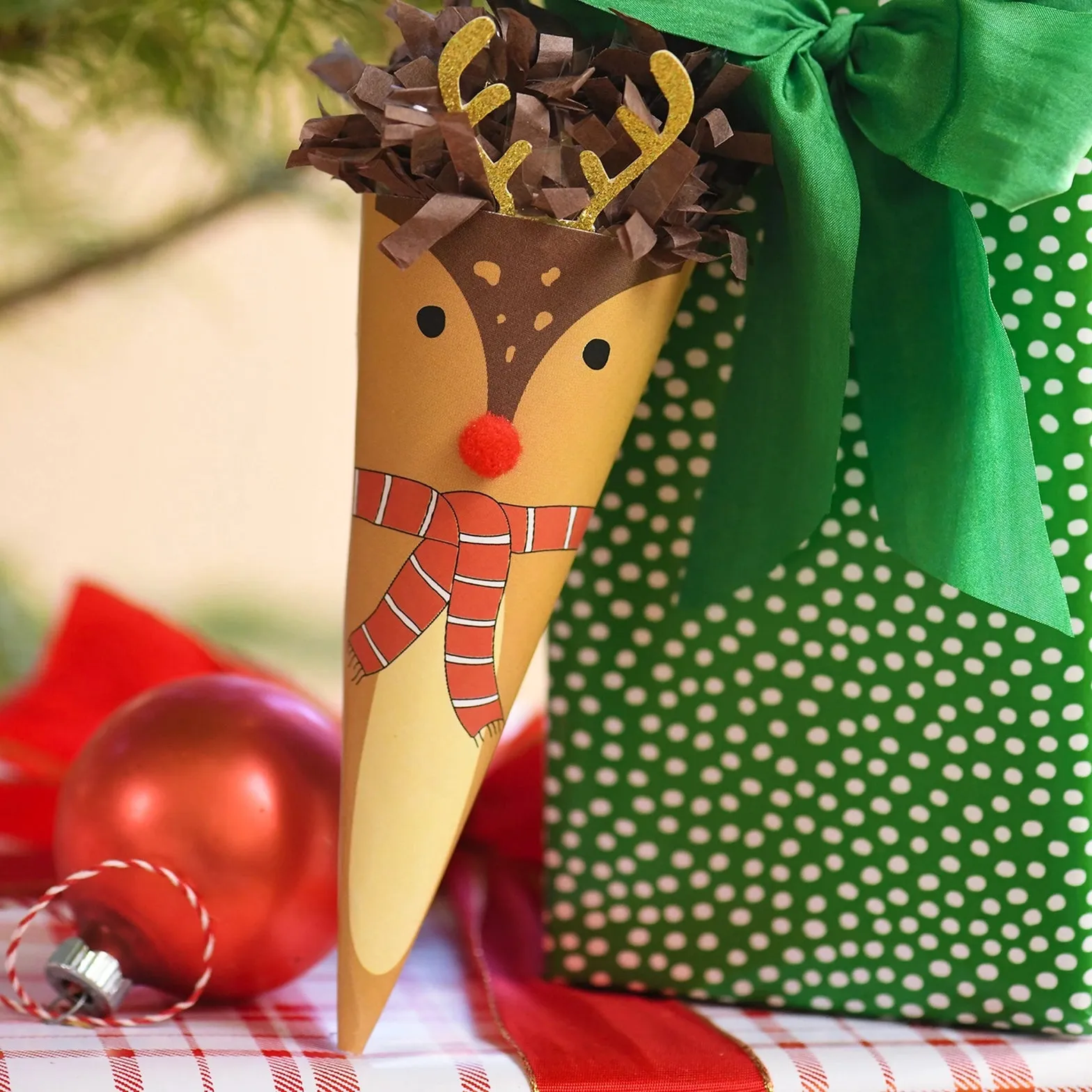 Mini Surprise Cone-Christmas-Reindeer w/Golden Antlers