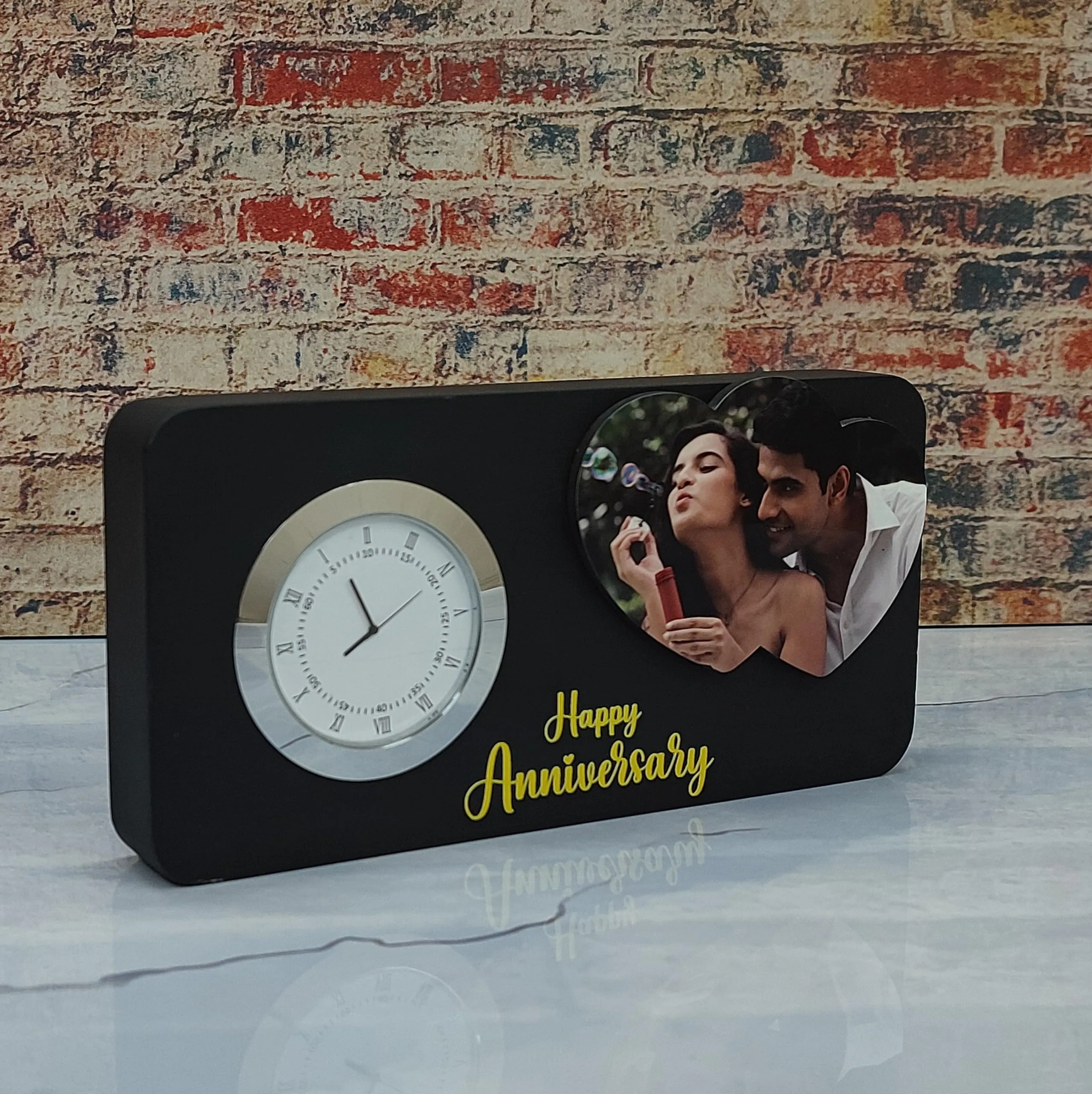 SPARKLE GIFT AND DECOR Happy Anniversary Clock Table Top with Photo for Couple - Special Gift for Wife and Husband, anniversary gift for girlfriend, anniversary gift for boyfriend